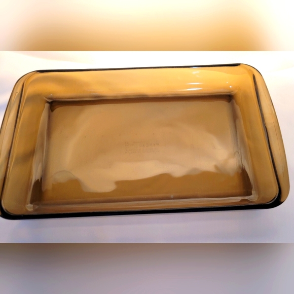Pyrex Kitchen Vintage Pyrex 232 Brown Glass Casserole Dish Poshmark